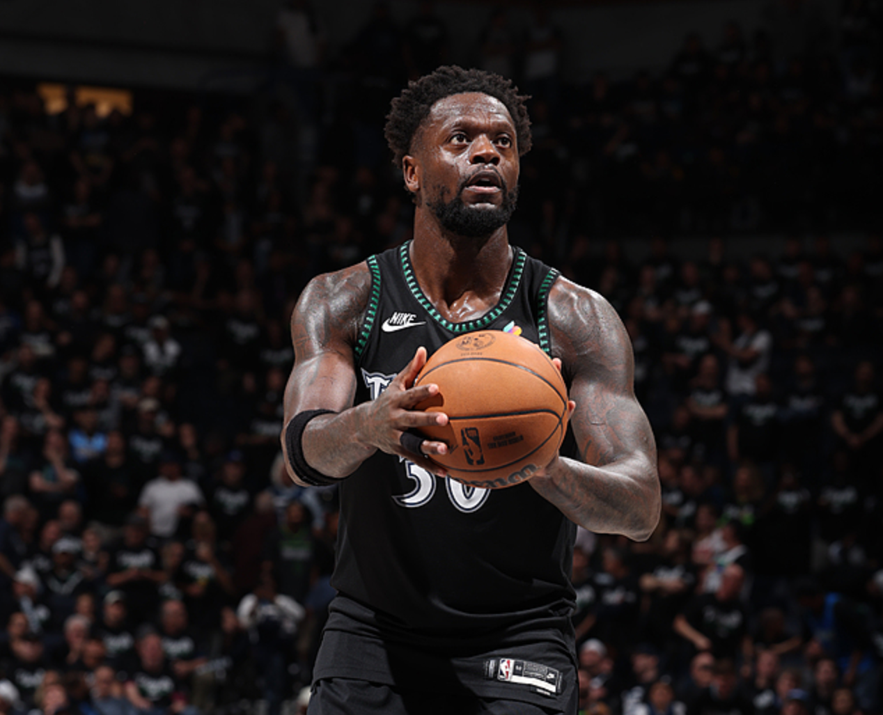在线下注-逆转！多森姆43+4，约基奇24+15+9，NBA巨星伤退，季后赛走势巨变